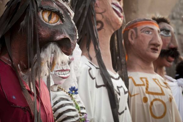Mexico, San Miguel de Allende Parade costumes